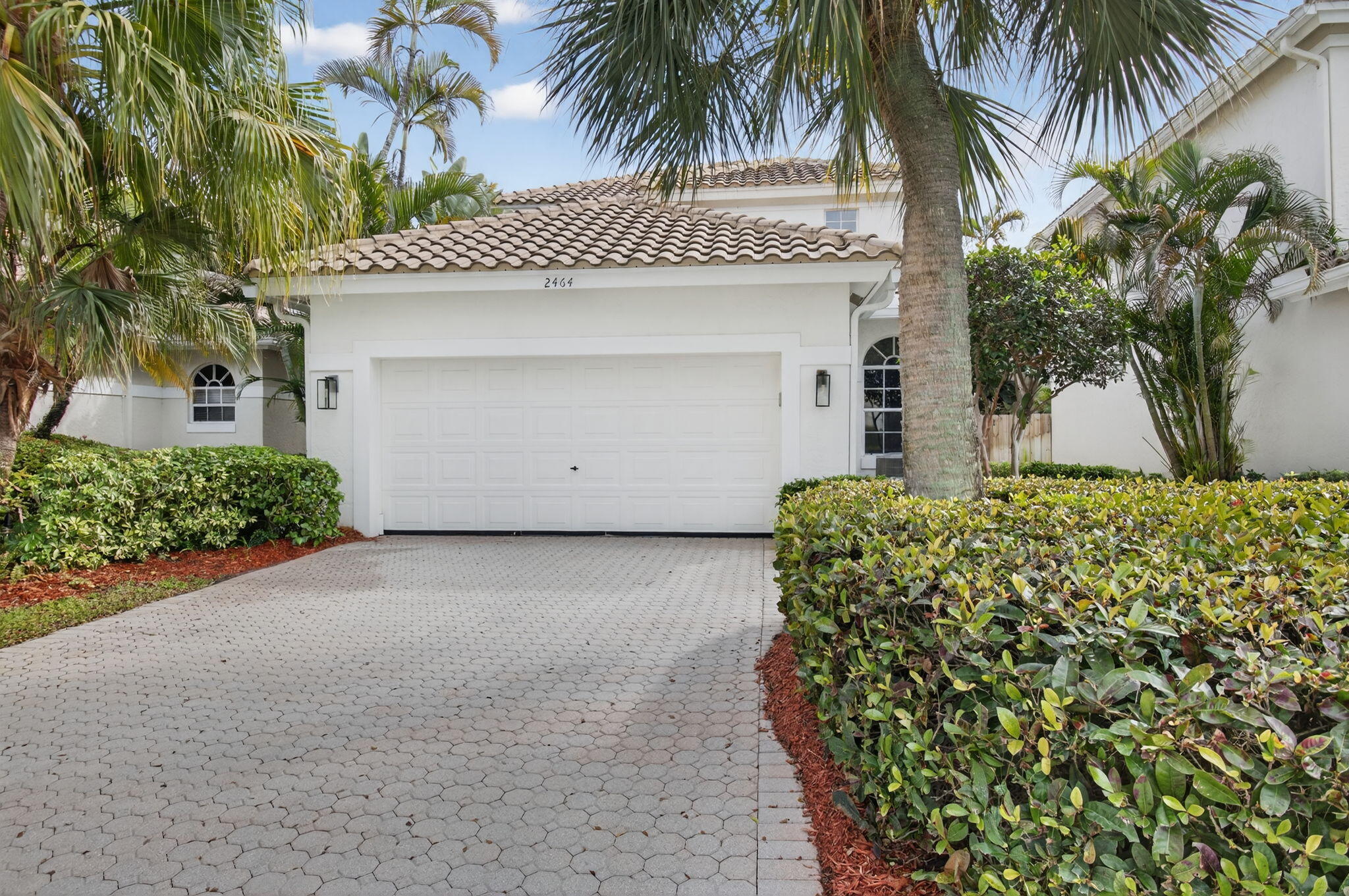 2464 Northwest 66th Drive Boca Raton, FL 33496 - Photo 3 of 72 2-web-or-mls-005_DSC_0211