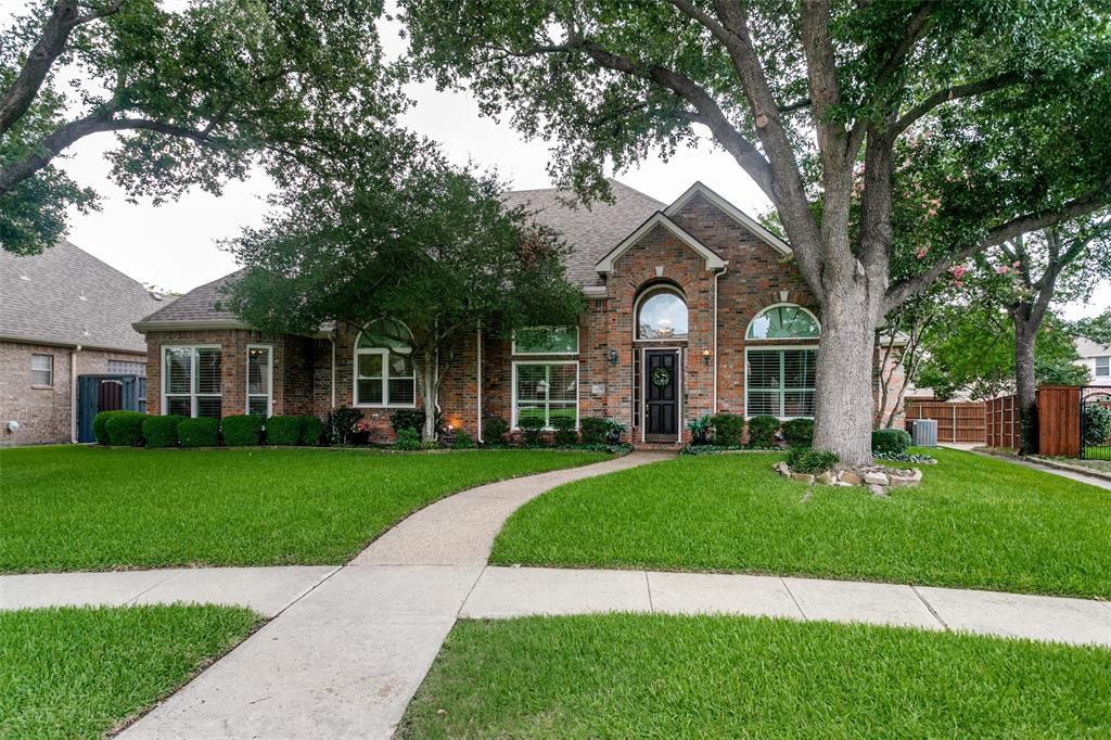 3404 Mapleleaf Lane Richardson, TX 75082 - Photo 2 of 25