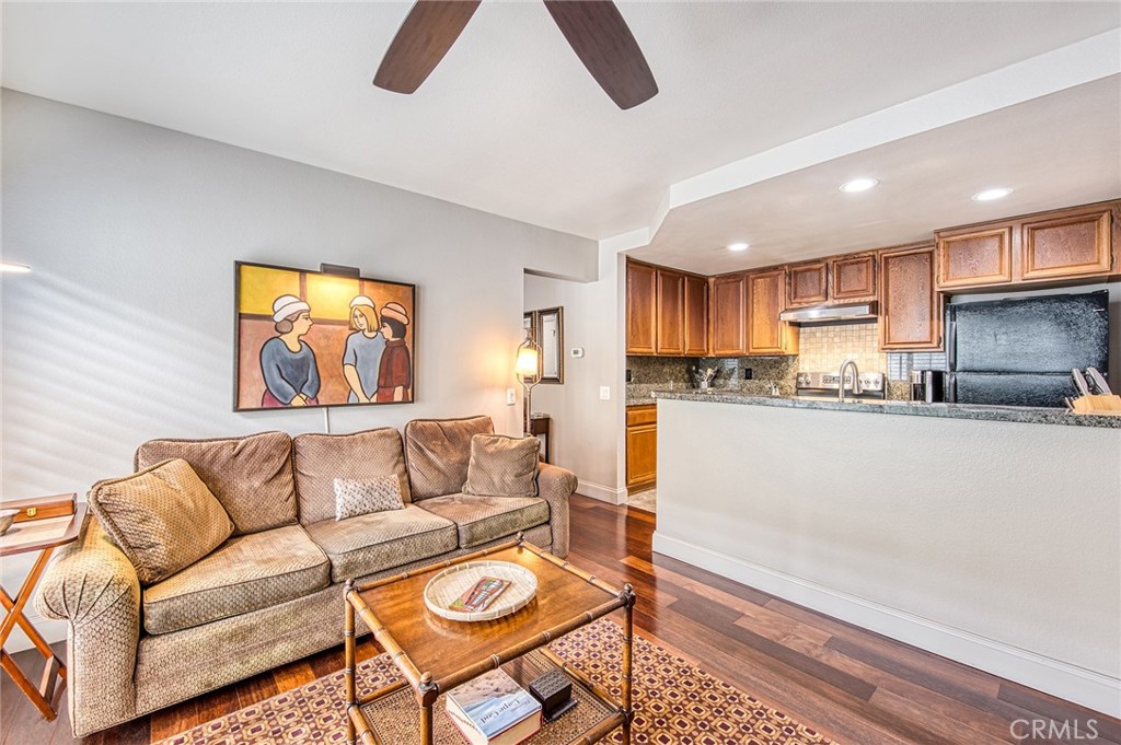 55 Fabriano Irvine, CA 92620 - Photo 13 of 39
