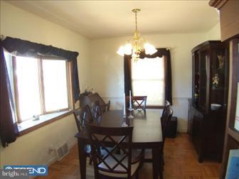 97 Woodlawn Road Warminster, PA 18974 - Photo 4 of 6 Dining Room