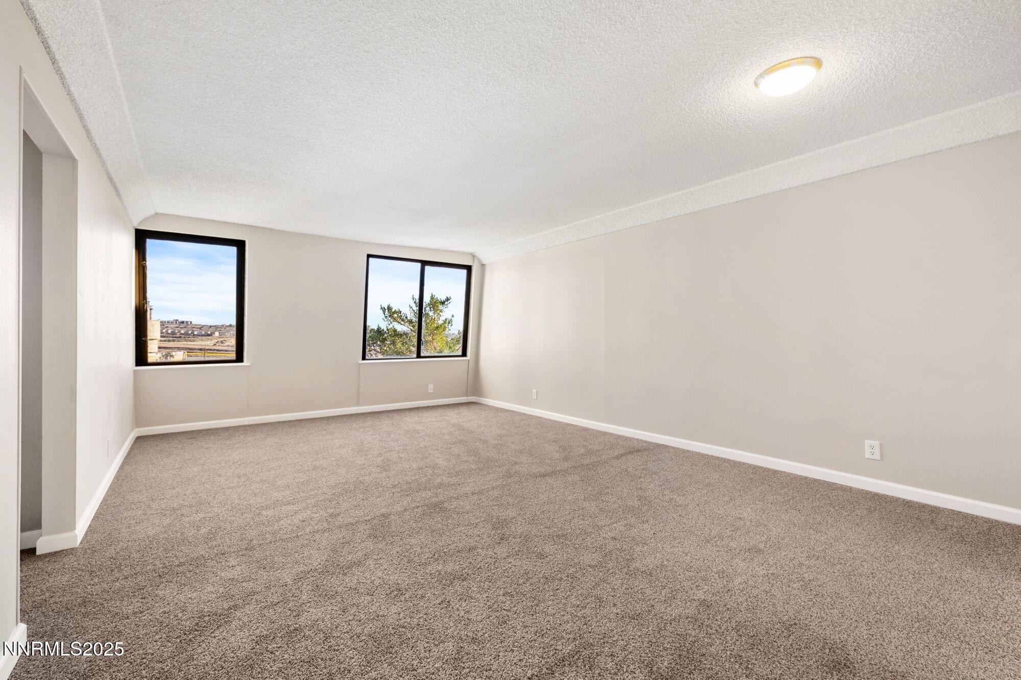 41 Vista Rafael Parkway Reno, NV 89503 - Photo 14 of 18 j