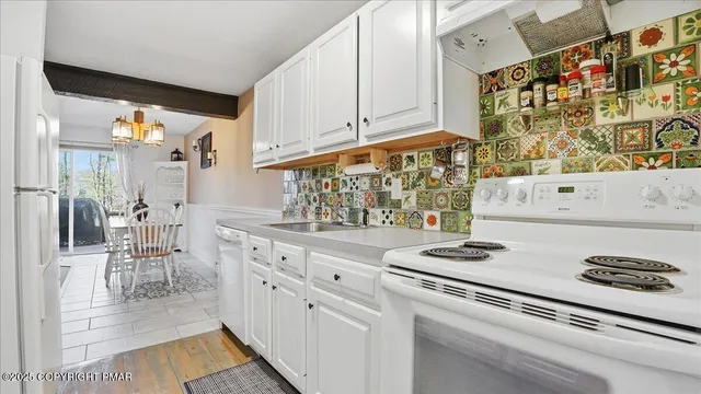 $229,000 | 119 Downhill Lake, Lake Harmony, PA 18624