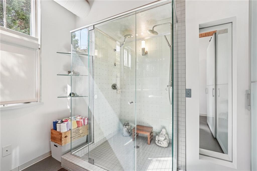 205 Walker Street Southwest, Unit G8 Atlanta, GA 30313 - Photo 29 of 41 a bathroom with a shower