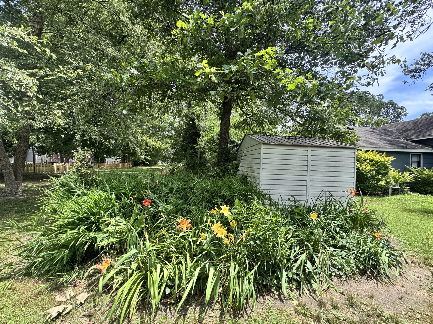 307 West Webster Street Benton, IL 62812 - Photo 12 of 33