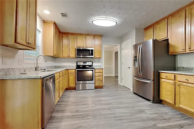 $2,355 | 3265 Watson Gate Road Southwest, Loganville, GA 30052