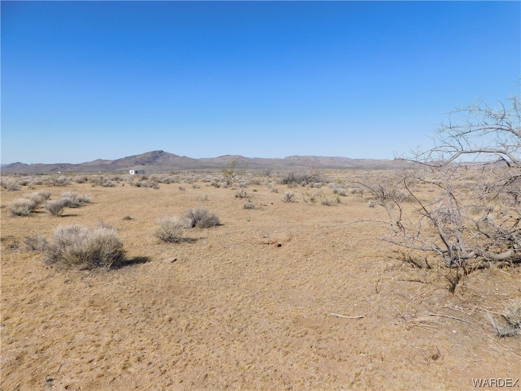 0 North Colorado Drive Golden Valley, AZ 86413 - Photo 4 of 13