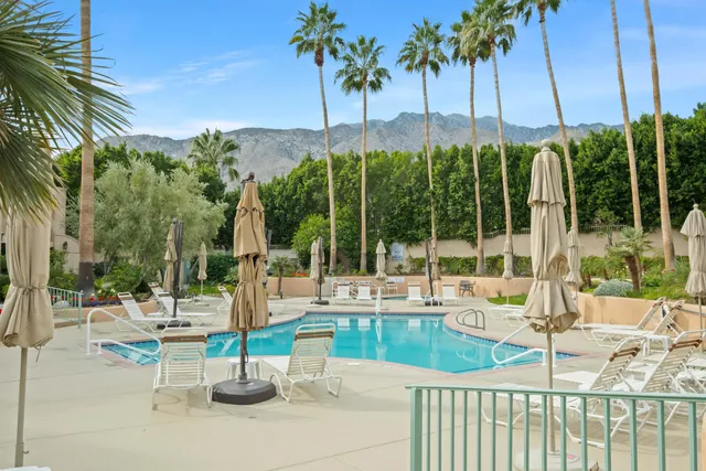 $425,000 | 1555 North Chaparral Road, Unit 207, Palm Springs, CA 92262