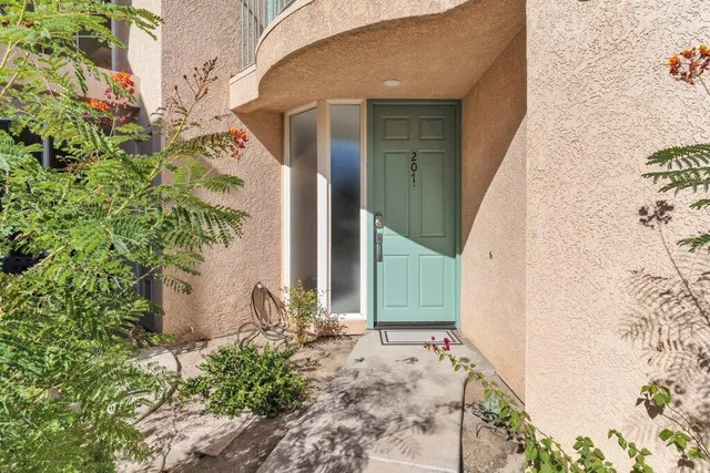 $425,000 | 1555 North Chaparral Road, Unit 207, Palm Springs, CA 92262
