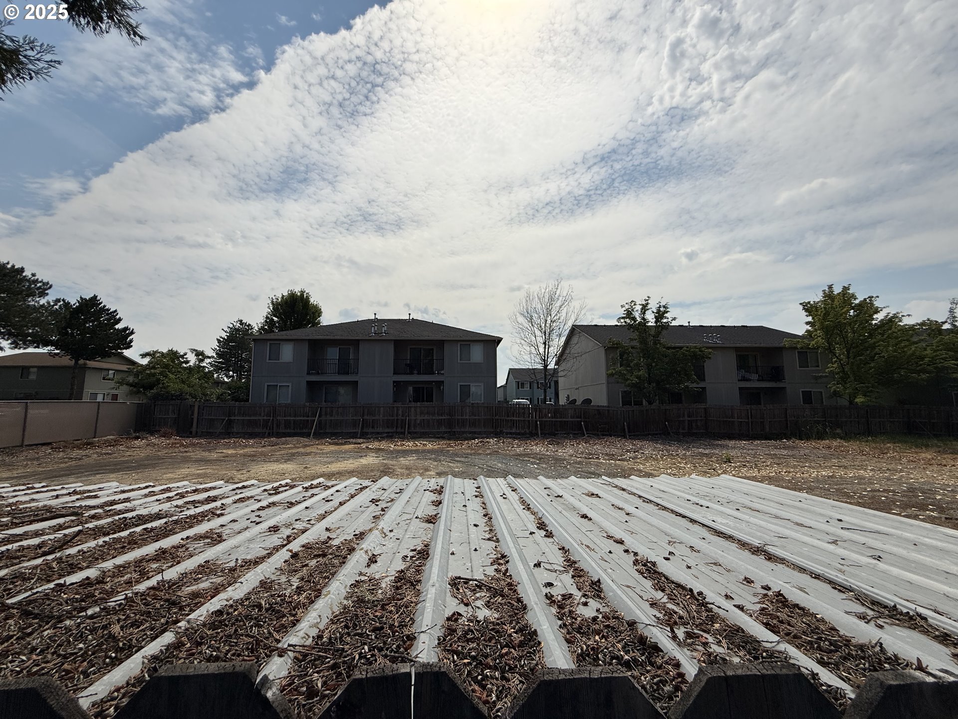 2076 Roberts Road Medford, OR 97504 - Photo 27 of 29 a view of a house with a yard