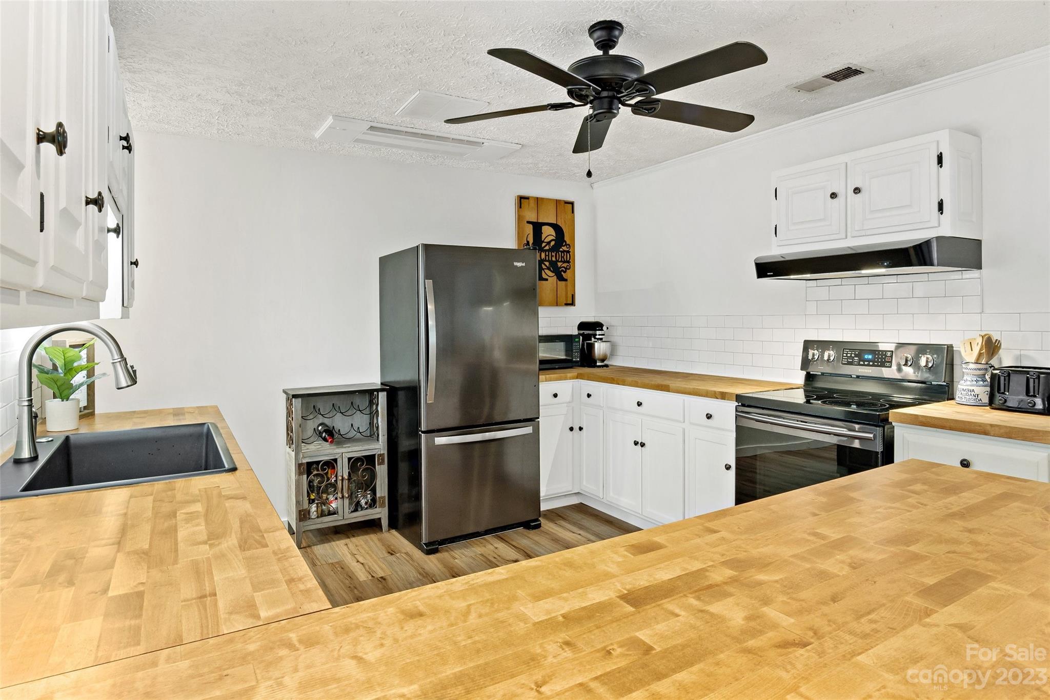 575 West Payne Road Marion, NC 28752 - Photo 15 of 47 Gallery Image 15