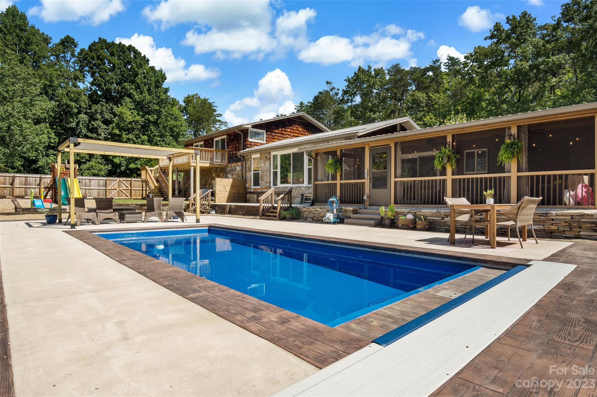 575 West Payne Road Marion, NC 28752 - Photo 41 of 47 Gallery Image 41