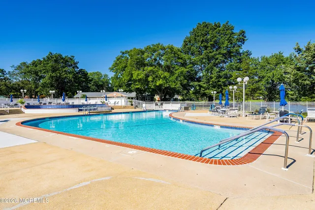 $199,500 | 53 C Cambridge Court, Lakewood, NJ 08701