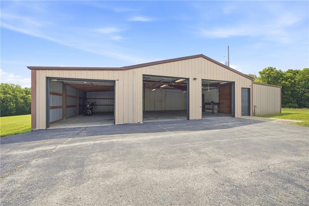 16101 Cantrell Road Bonner Springs, KS 66012 - Photo 36 of 56