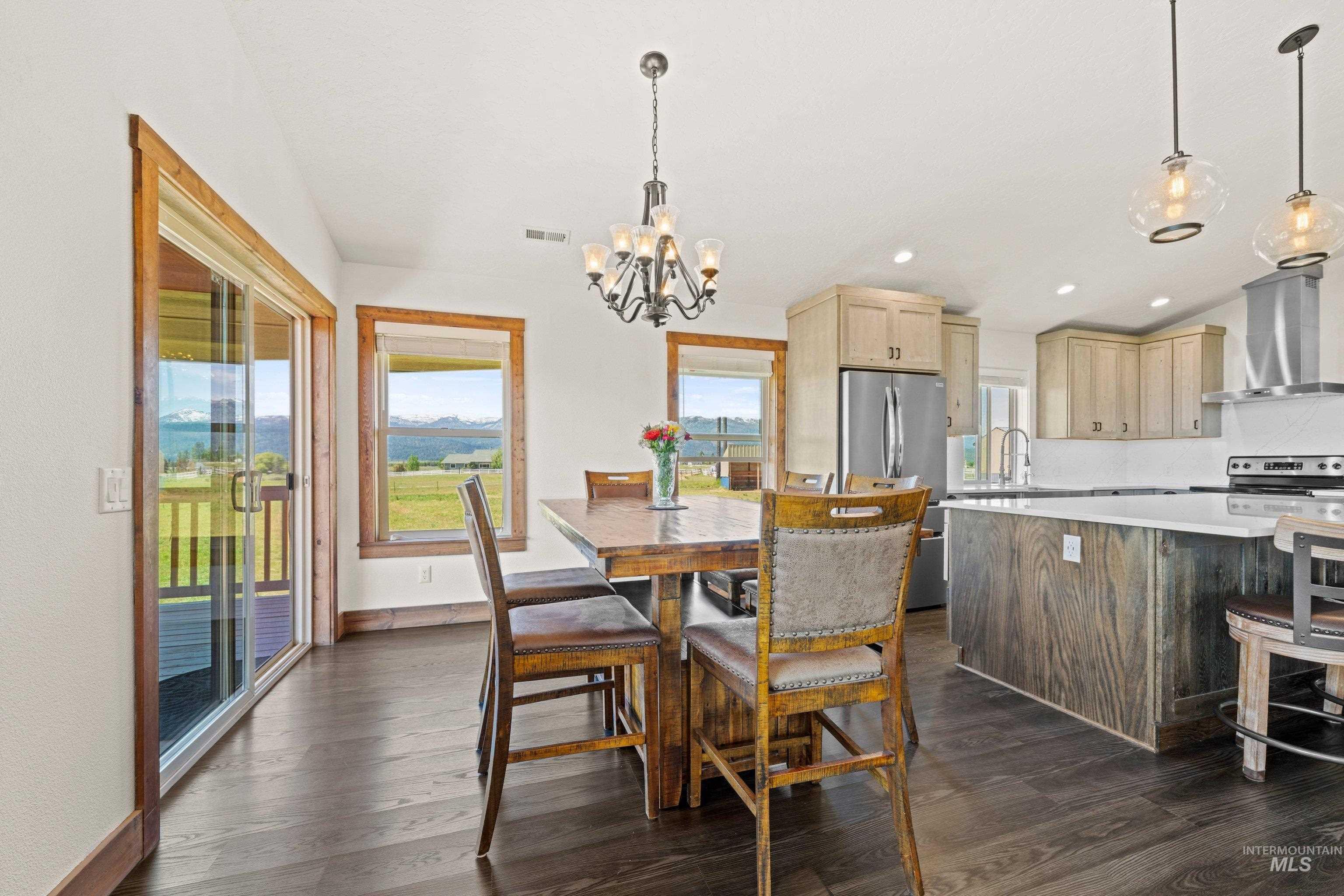 136 Goslin Loop Cascade, ID 83611 - Photo 17 of 50