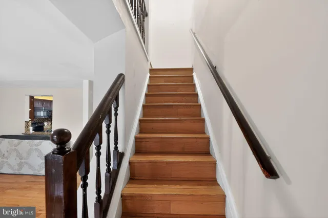 $400,000 | 14 Seek Court, Takoma Park, MD 20912