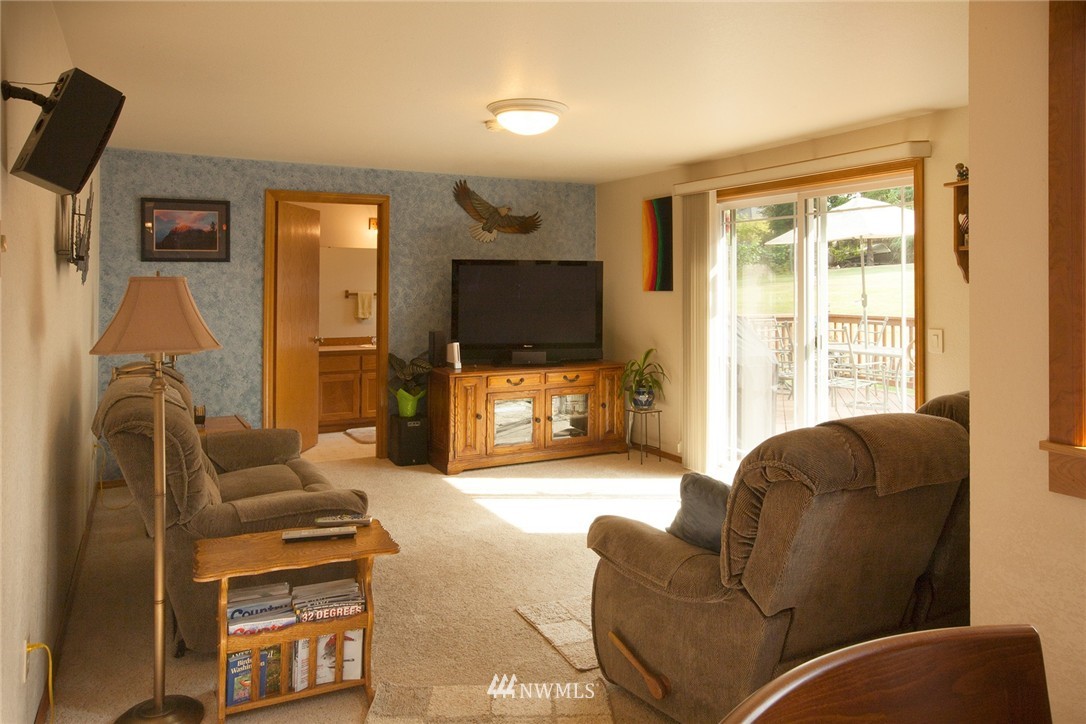 13105 Brown Road Monroe, WA 98272 - Photo 14 of 22
