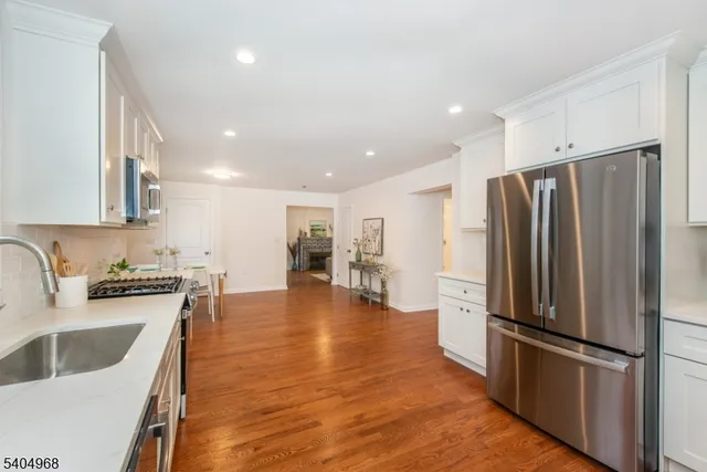 $699,000 | 2210 Stecher Avenue, Union, NJ 07083