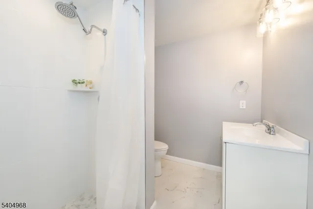 $699,000 | 2210 Stecher Avenue, Union, NJ 07083