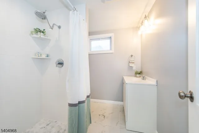 $699,000 | 2210 Stecher Avenue, Union, NJ 07083