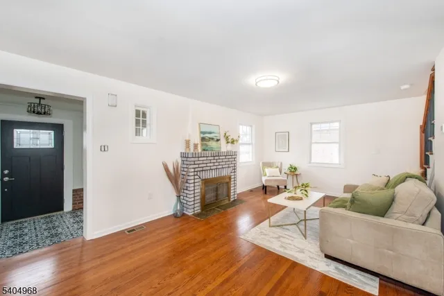 $699,000 | 2210 Stecher Avenue, Union, NJ 07083