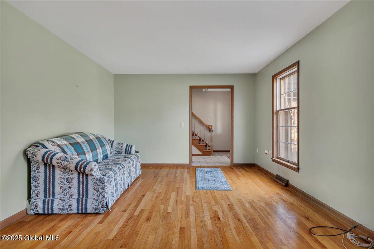 232 Spring Road Glenville, NY 12302 - Photo 9 of 45 07-P1304703