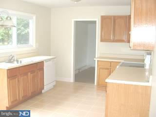 543 Four Mile Branch Road Sicklerville, NJ 08081 - Photo 4 of 4 Gallery Image 4