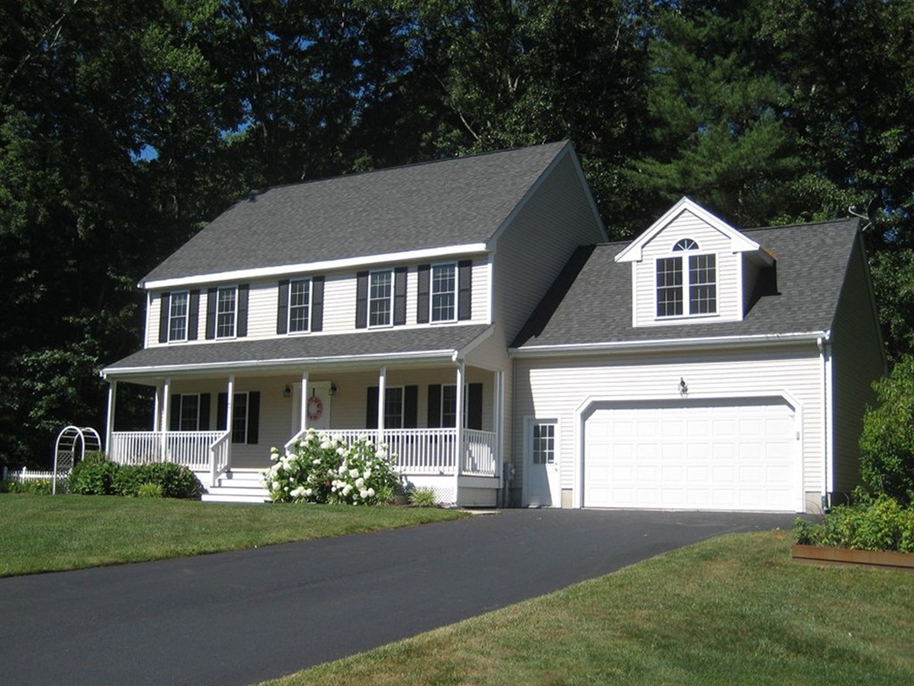 47 Stonehedge Road Franklin, MA 02038 - Photo 1 of 25 Gallery Image 1