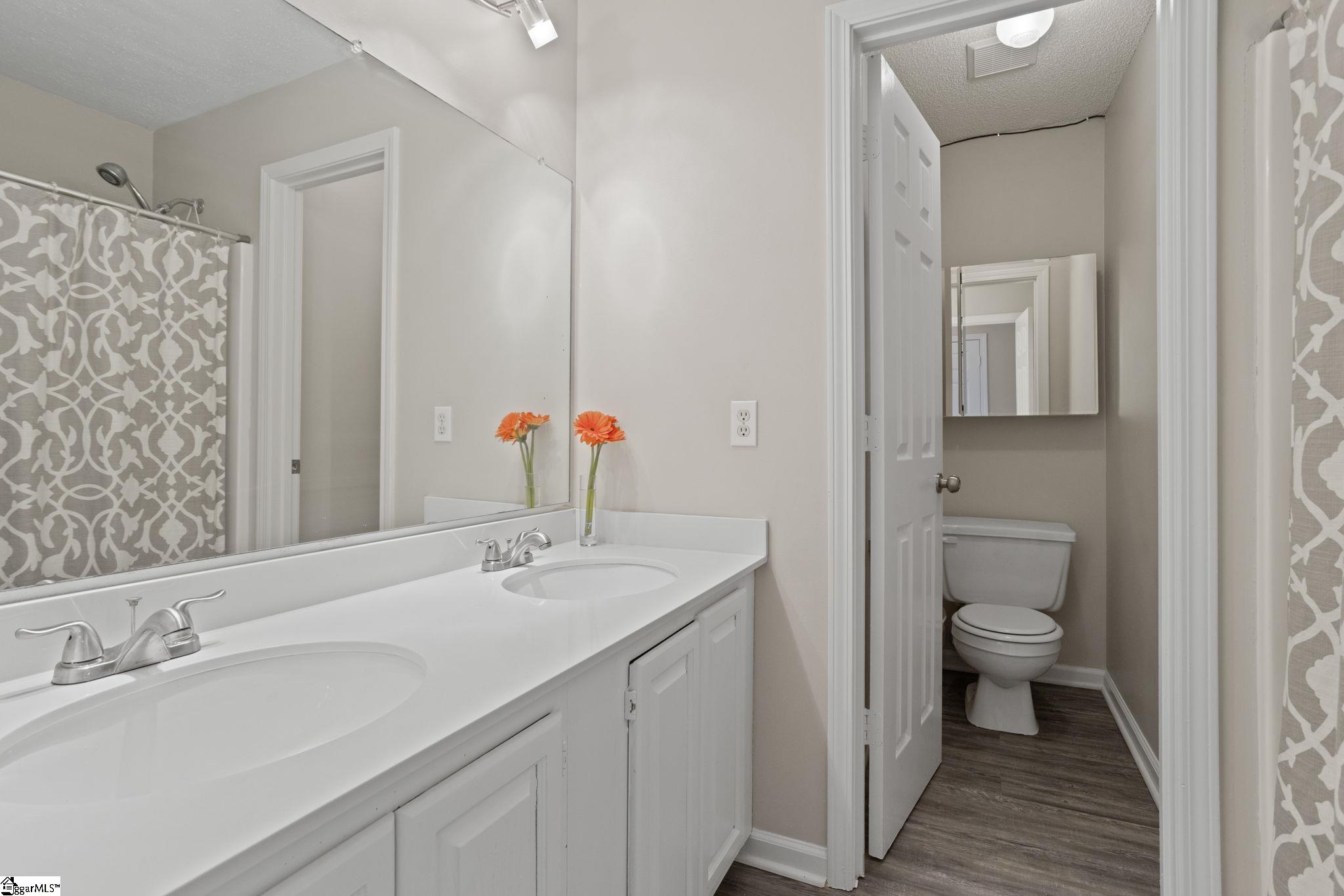 313 Clevington Way Simpsonville, SC 29681 - Photo 16 of 21 Gallery Image 16