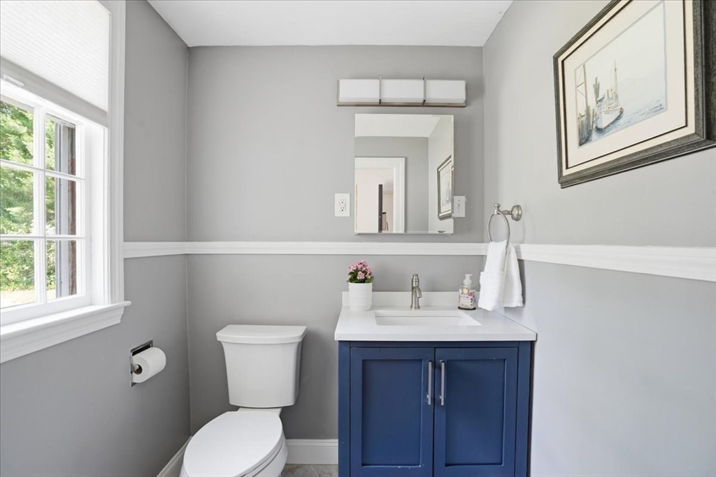 7 Amber Road Hingham, MA 02043 - Photo 20 of 39