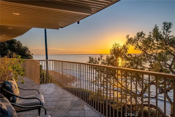 $10,400,000 | 1733 Paseo Del Mar, Palos Verdes Estates, CA 90274