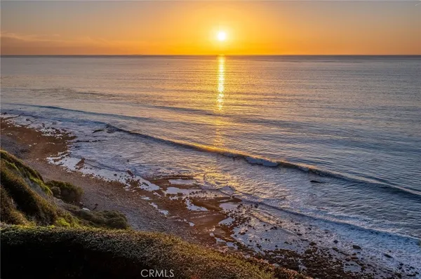 $10,400,000 | 1733 Paseo Del Mar, Palos Verdes Estates, CA 90274