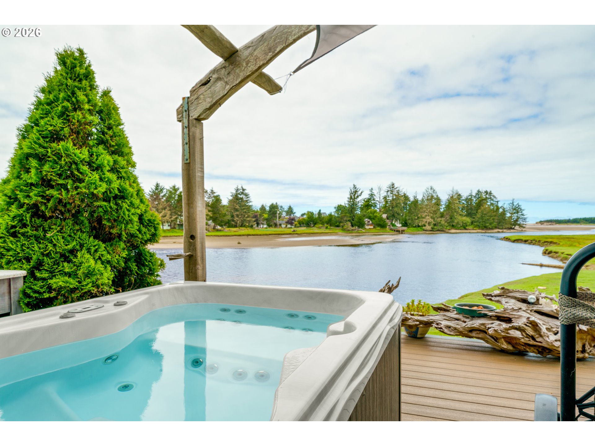 2674 Highway 101 Seaside, OR 97138 - Photo 29 of 48