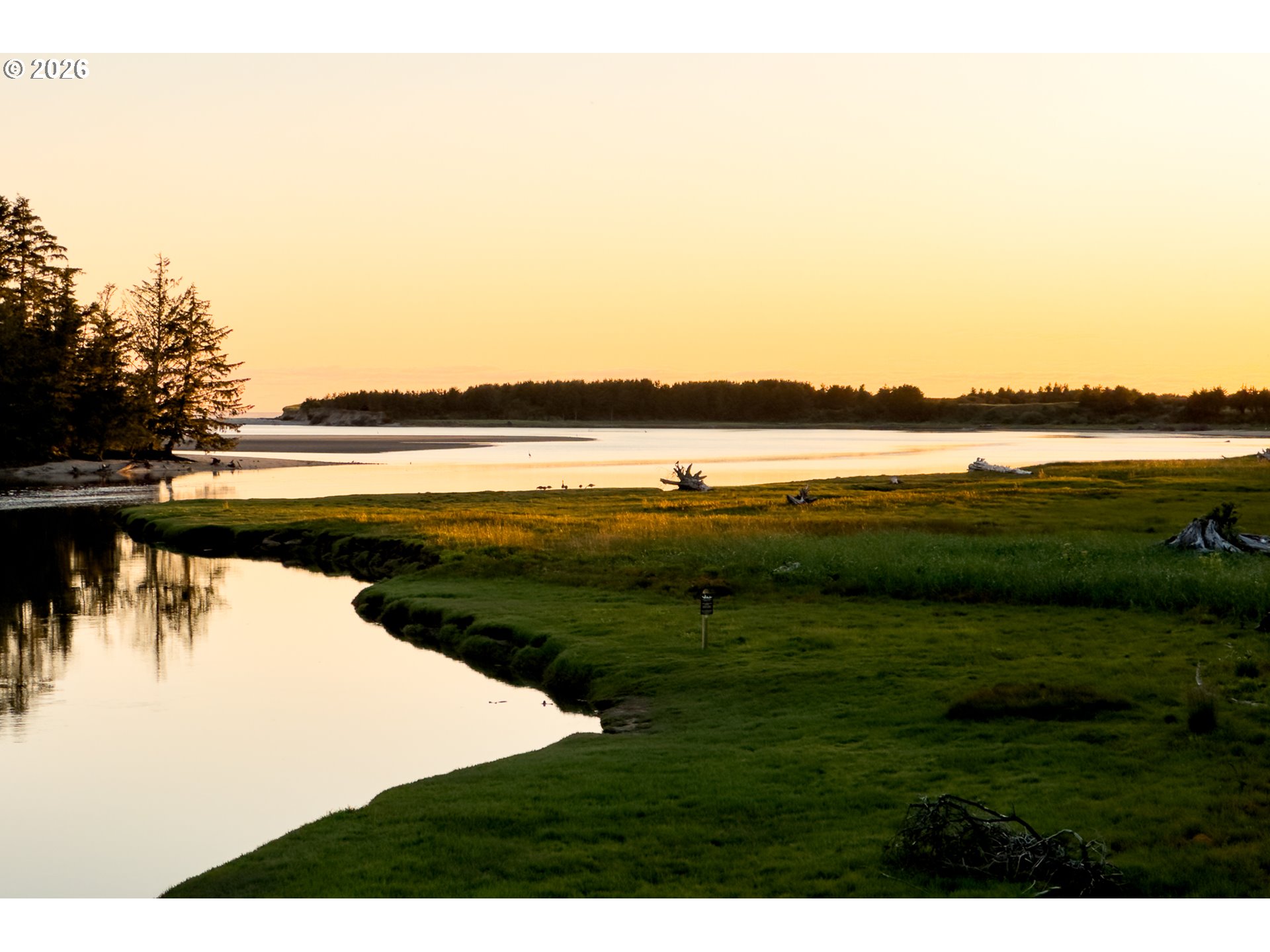 2674 Highway 101 Seaside, OR 97138 - Photo 41 of 48