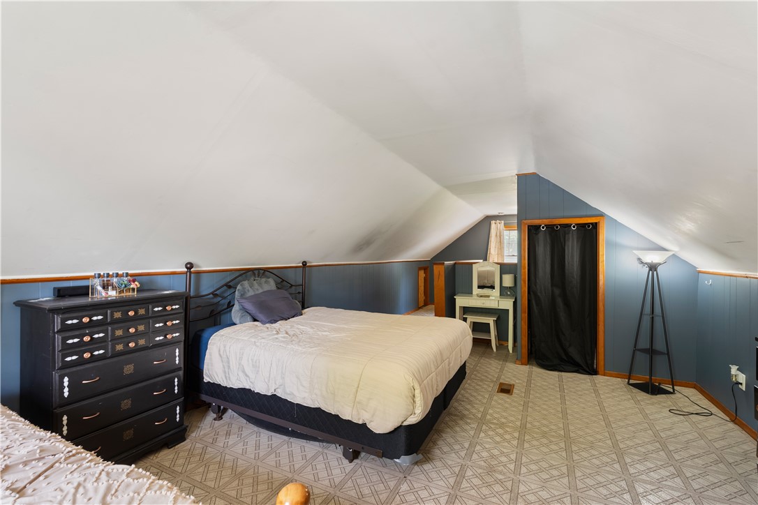173 Coolidge Road Irondequoit, NY 14622 - Photo 28 of 46
