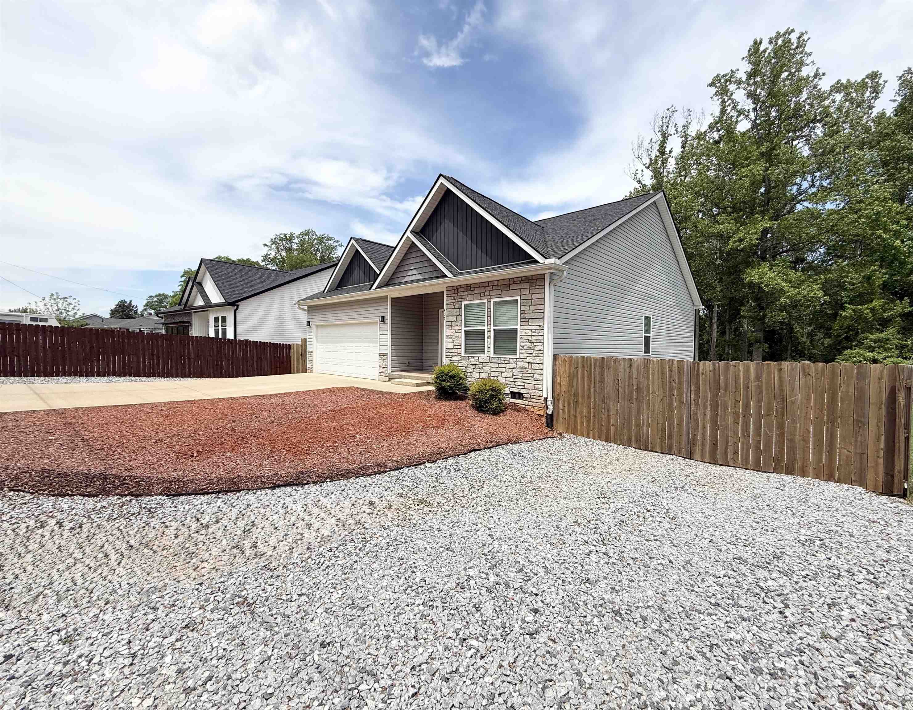 407 Hickory Nut Drive Inman, SC 29349 - Photo 2 of 32