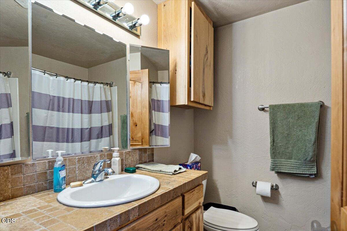 7995 Southwest Houston Lake Road Powell Butte, OR 97753 - Photo 22 of 70