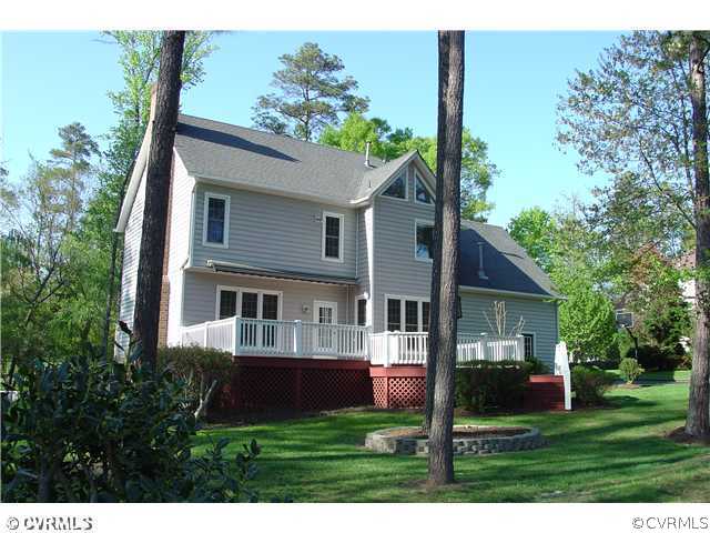 14311 Sylvan Ridge Road Chesterfield, VA 23838 - Photo 2 of 11 Exterior Back