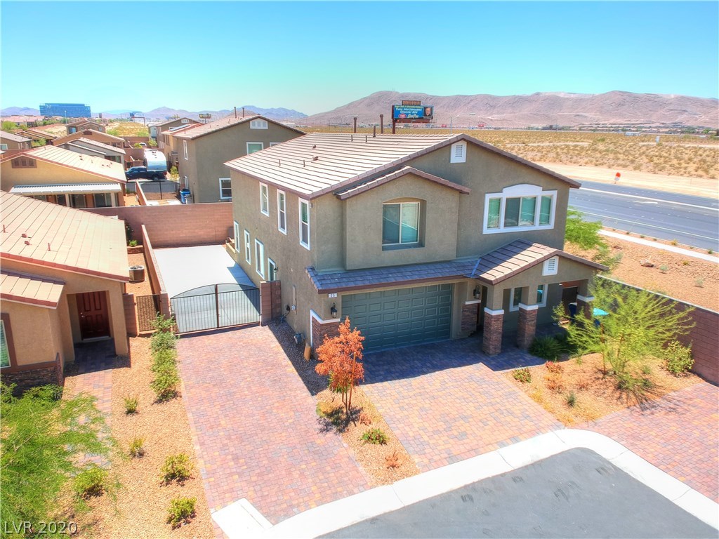 25 Vega Ridge Way Las Vegas, NV 89183 - Photo 6 of 48 Gallery Image 6