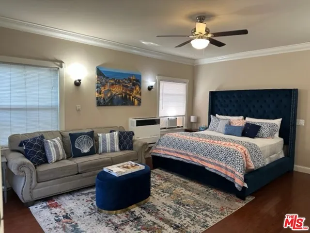 $1,925 | 1025 Locust Avenue, Unit 6, Long Beach, CA 90813