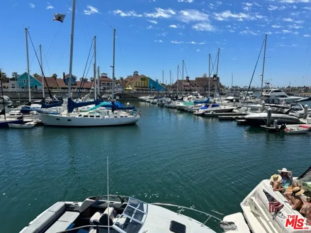 $1,925 | 1025 Locust Avenue, Unit 6, Long Beach, CA 90813