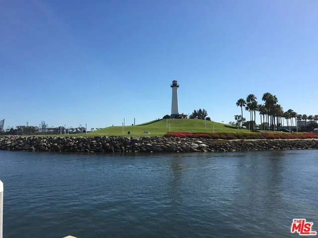 $1,925 | 1025 Locust Avenue, Unit 6, Long Beach, CA 90813