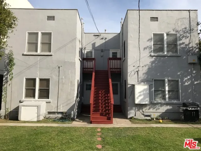 $1,925 | 1025 Locust Avenue, Unit 6, Long Beach, CA 90813