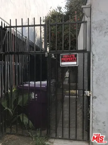 $1,925 | 1025 Locust Avenue, Unit 6, Long Beach, CA 90813