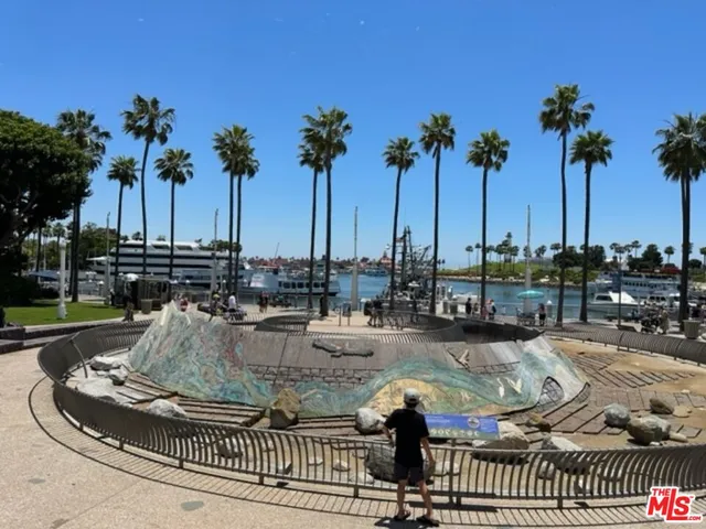 $1,925 | 1025 Locust Avenue, Unit 6, Long Beach, CA 90813