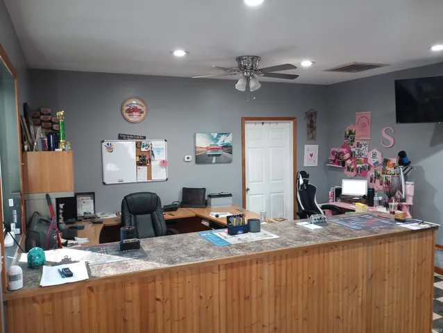 $480,000 | 1407 13th Street, Lawrenceville, IL 62439