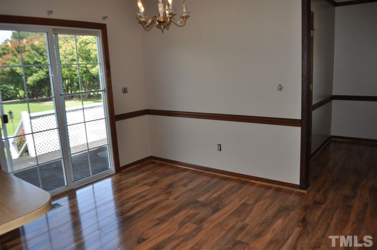 5616 Cleveland Road Clayton, NC 27520 - Photo 7 of 21 Spacious dining area