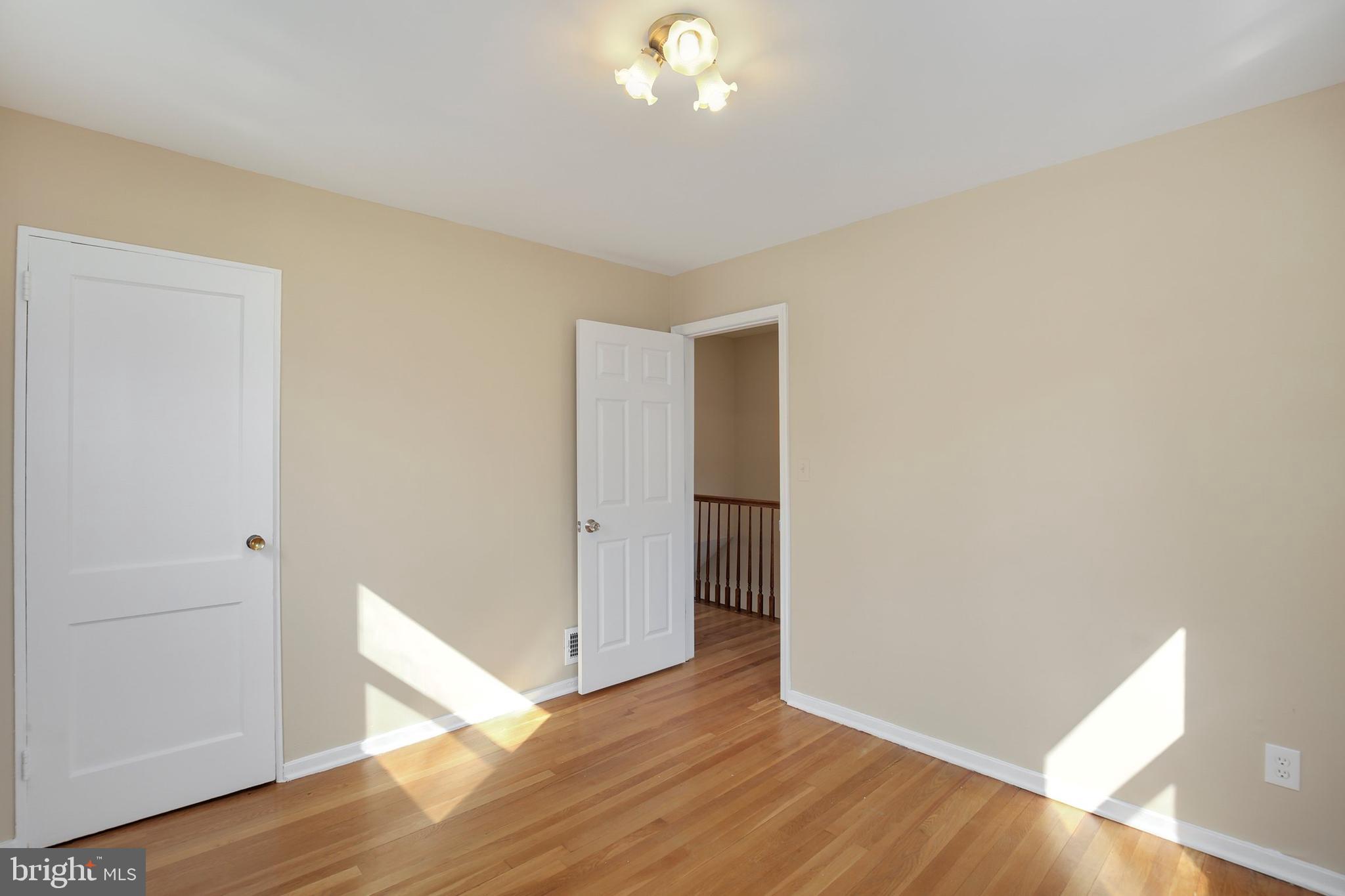 12061 Claridge Road Silver Spring, MD 20902 - Photo 18 of 35