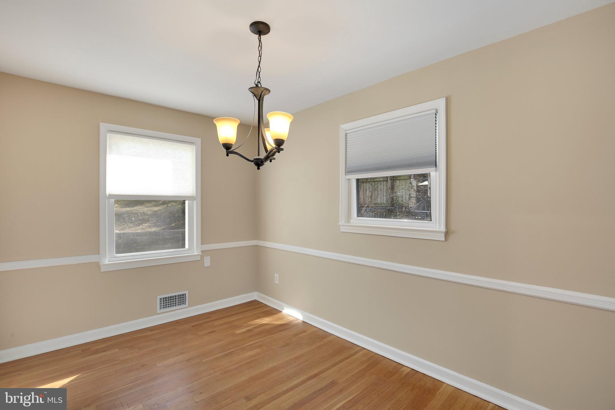 12061 Claridge Road Silver Spring, MD 20902 - Photo 8 of 35