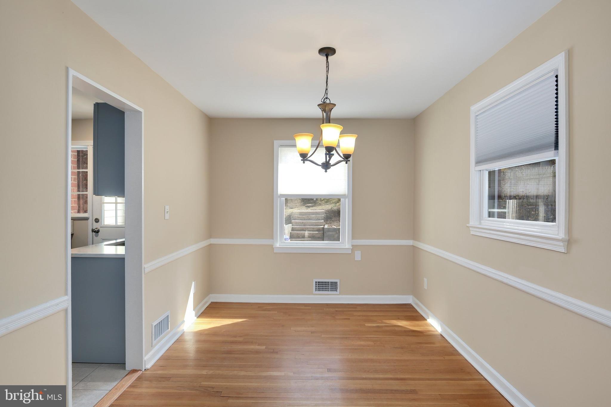 12061 Claridge Road Silver Spring, MD 20902 - Photo 9 of 35