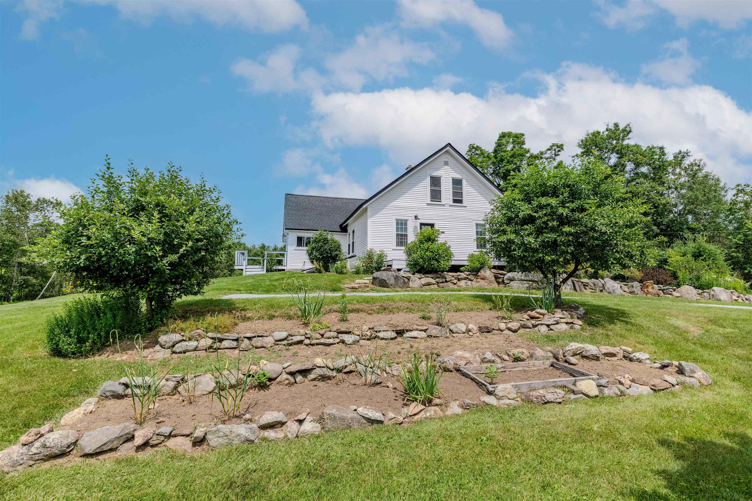 87 Porter Road Bath, NH 03740 - Photo 50 of 60